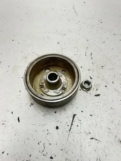 02 2002 Polaris Sportsman 90 2 Stroke OEM GOOD Flywheel Fly Wheel Magneto Nut