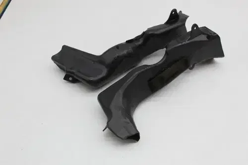 06-07 YAMAHA YZF R6 LEFT RIGHT AIR INTAKE DUCTS SET