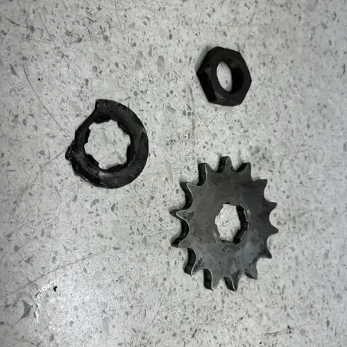 14T Front Sprocket and Mount Nut 1996Yamaha YZ250 YZ 250