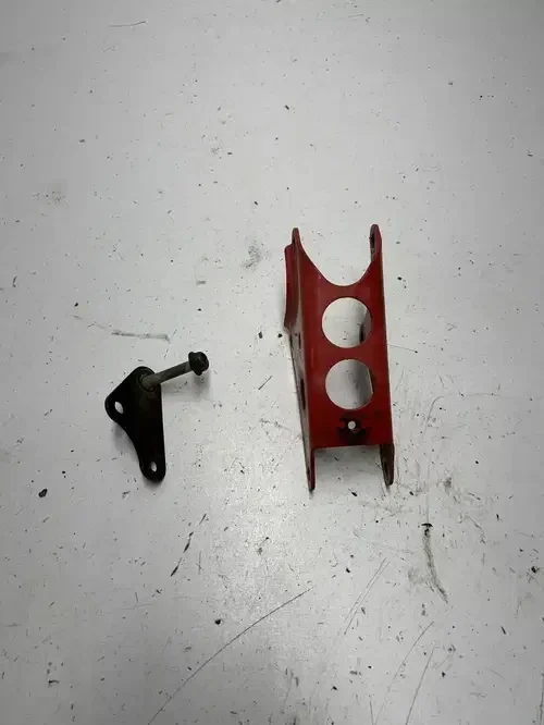 1985 85 Yamaha Big Wheel 200 BW200 OEM Engine Motor Mount Cradle Hanger Bolt