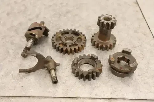 1988 SUZUKI QUADRUNNER 250 LTF250 2X4 OEM ENGINE MOTOR TRANSMISSION TRANNY GEARS