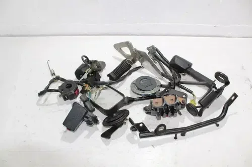 1992 SUZUKI GS500E PARTS AND HARDWARE NUTS BOLTS