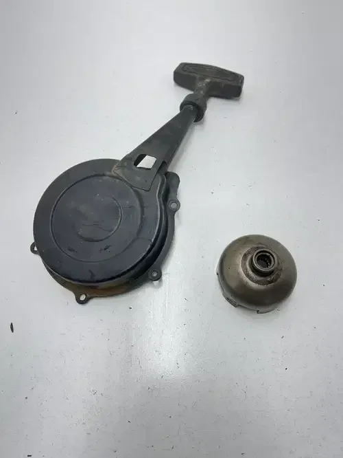 1999 99 Arctic Cat 300 4×4 OEM GOOD! Pull Start Pullstart Cord Handle Gear