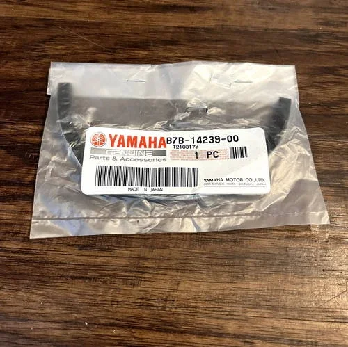 21-23 YZ250F Airbox Cover Seal – B7B-14239-00-00