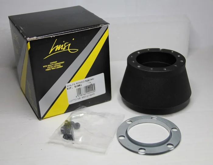 Alfa Romeo 1750 GT GTA Spider Steering Wheel Hub Boss LUISI “MADE in ITALY “