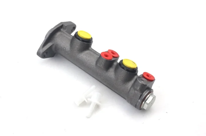Classic Fiat 124 Saloon Coupe Spider Brake Master Cylinder 19.05 Bore Brand New