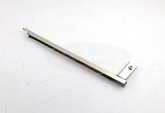 Classic Fiat 500 N D G Right Side Front Door Glass Runner Window Guide Brand New