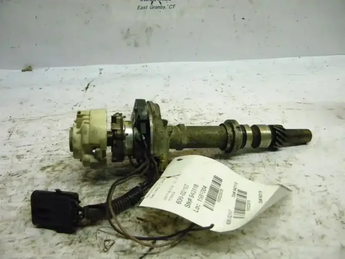 Distributor Chevrolet Celebrity 1984 – MRK23078