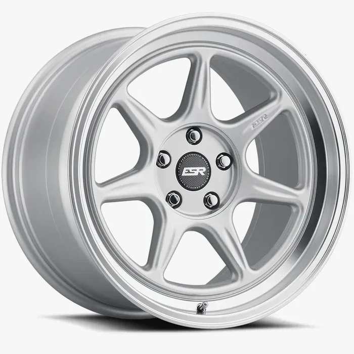 ESR Wheels CR7 18×10.5 5×120 ET15 Hyper Silver w/ Machined Lip 80551415 CR7HS-ML 5X120
