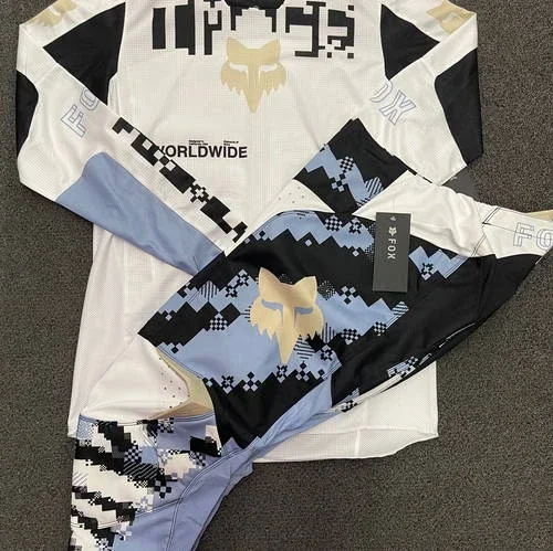 Fox 180 Digi Gear Combo Wht – L/32
