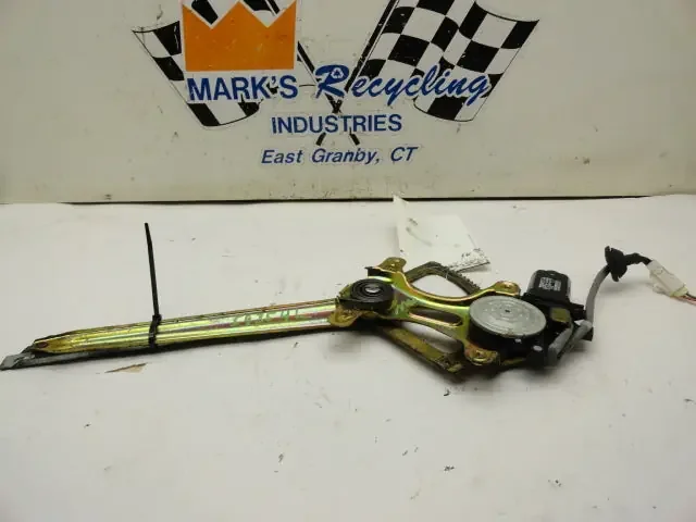 FRONT DOOR WINDOW REGULATOR Lexus LS400 95 96 97 98 99 00 Left – MRK152447