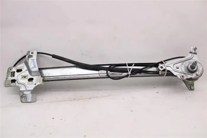 FRONT DOOR WINDOW REGULATOR MANUAL E150 Van E250 Van 01-18 Right – 1005609