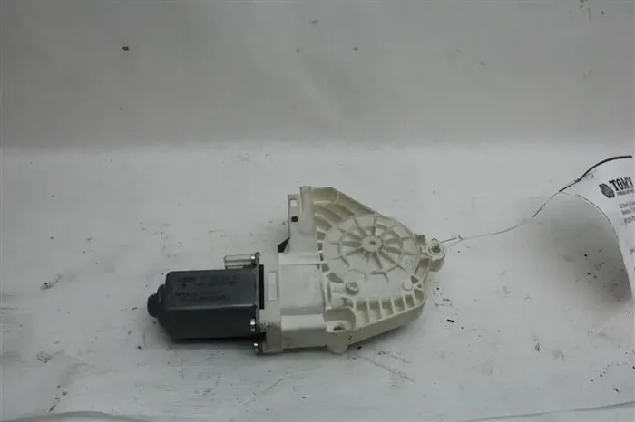 FRONT DOOR WINDOW REGULATOR POWER Audi A5 RS5 S5 2008-2017 Right – 1084945