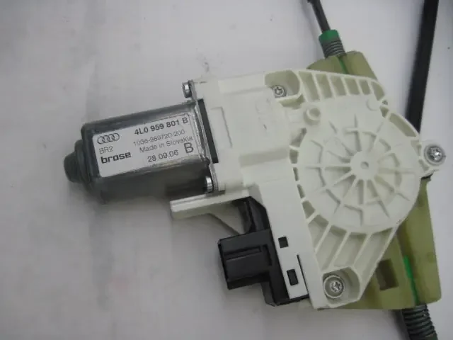 FRONT DOOR WINDOW REGULATOR POWER Audi Q7 07 08 09 10 11 12 Left – 830036