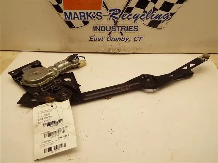 Front Window Regulator ASTRO 1997 – MRK159708