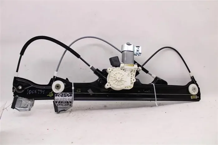 FRONT WINDOW REGULATOR BMW 528i 530i M5 550i 04 05 06 07 08 09 10 Left – 1005734