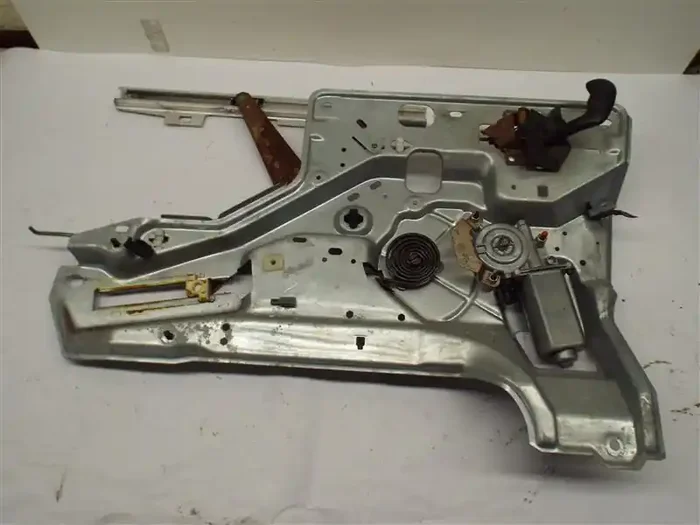 Front Window Regulator BONNEVILLE 1999 – MRK190854