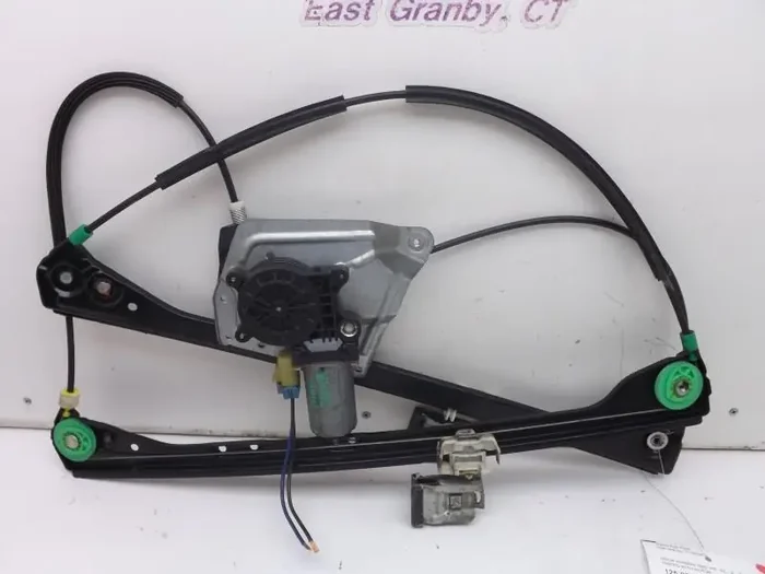 FRONT WINDOW REGULATOR Rendezvous Aztek 2001 01 02 03 04 – 07 Right – MRK122318