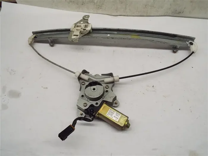 FRONT WINDOW REGULATOR Villager 1999 99 2000 00 2001 01 2002 02 Right – MRK228654