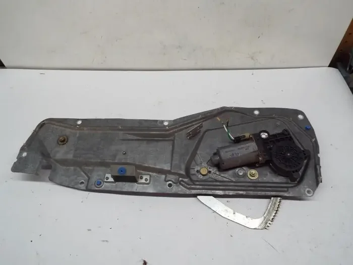 FRONT WINDOW REGULATOR Volvo V70 S70 1998 98 1999 99 2000 00 Right – MRK240550