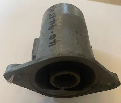 Fuel Pump Mounting Adaptor 40-9415