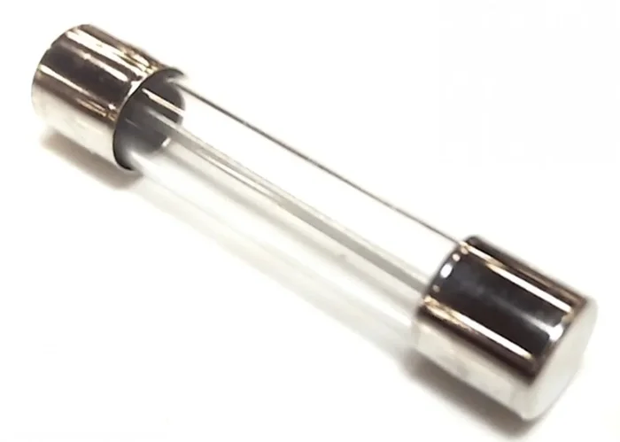 Glass Fuse 20 AMP Classic Car 1/4 ” x 1 1/4 SFE20