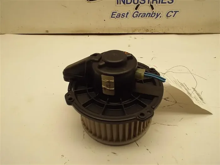 HEATER BLOWER MOTOR Isuzu Amigo Rodeo Passport 00 – 04 – MRK163164
