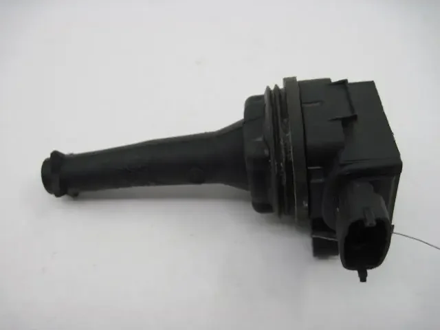 IGNITION COIL Volvo S60 V70 C70 S70 XC90 99 00 01 – 08 – 822407
