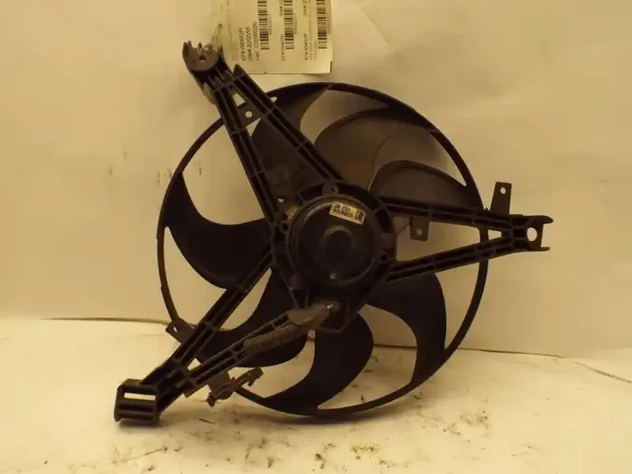 [INVENTORYCAR_YEAR_MAKE_MODEL] RADIATOR FAN ASSEMBLY Right – MRK32217
