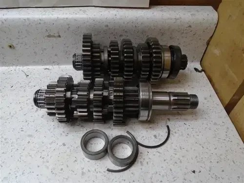 Kawasaki 250 EX NINJA EX250 Engine Transmission 2000 SM359