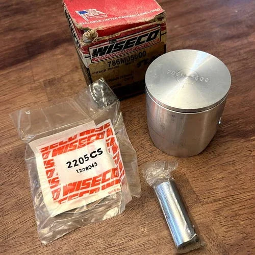 NEW 01-23 KTM 125 SX Wiseco Piston Kit – 56.00 mm Bore – 786M05600