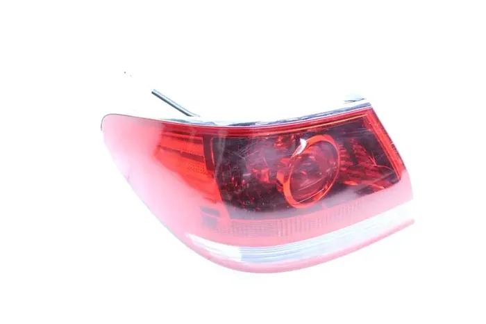 OUTER TAIL LIGHT LAMP Lexus ES330 2004 04 2005 05 2006 06 Left – 1102728