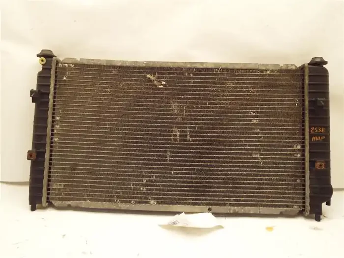 RADIATOR Malibu Alero Cutlass Grand Am 99 00 01 AT – MRK215942
