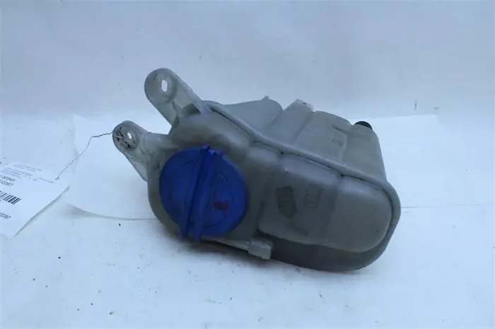 RADIATOR OVERFLOW BOTTLE Audi A4 A5 Allroad Q5 13 14 15 16 – 1100873