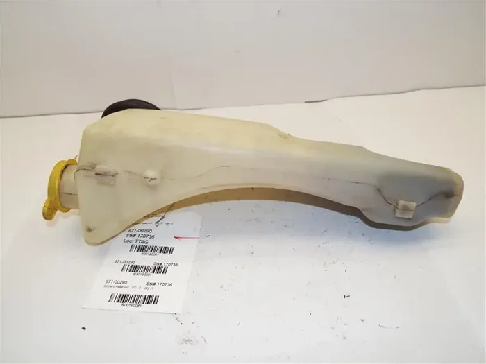 RADIATOR OVERFLOW BOTTLE Jeep Wrangler 07 08 09 10 11 – MRK190081