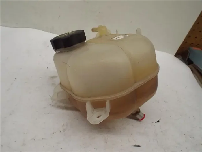 Radiator Overflow Bottle Mercedes-Benz 200 2015 – MRK196891