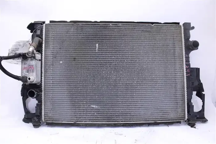RADIATOR Volvo XC60 XC70 S60 V70 2007 07 2008 08 2009 09 2010 10 11 12 – 1086121