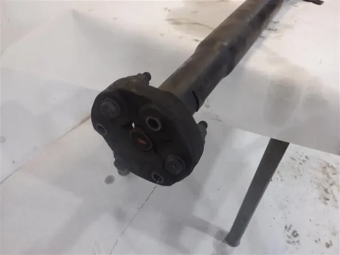 REAR DRIVE SHAFT Jaguar XF 2009 09 – 1105926