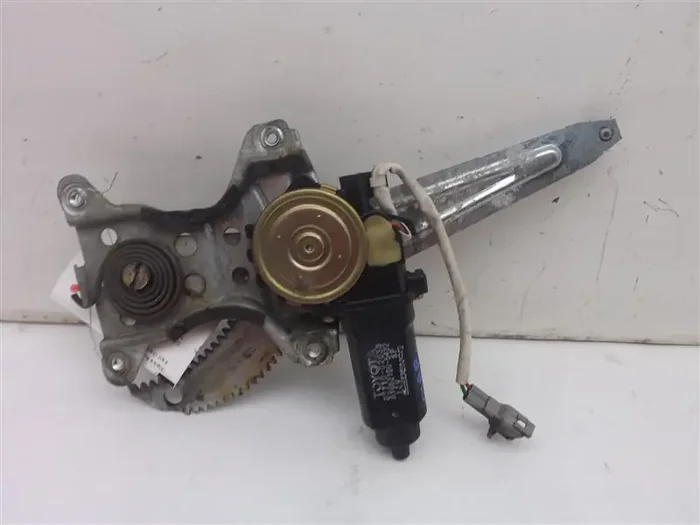 Rear Window Regulator Chevrolet Prizm 1994 – MRK148048
