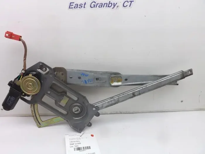 Rear Window Regulator Chrysler LHS 1994 – MRK98317