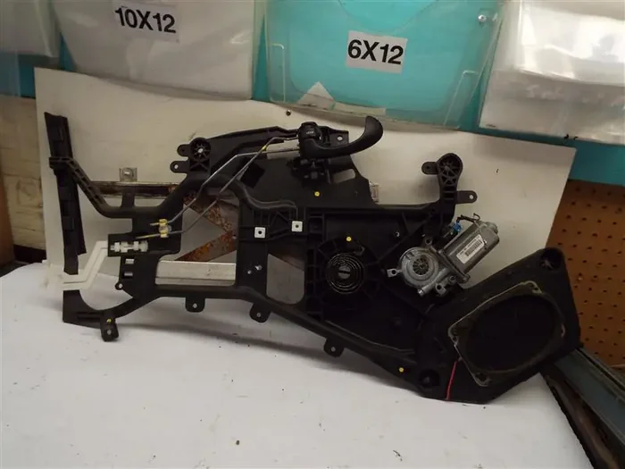 REAR WINDOW REGULATOR Cutlass Malibu 1997 97 98 99 00 01 02 03 04 05 Left – MRK221572