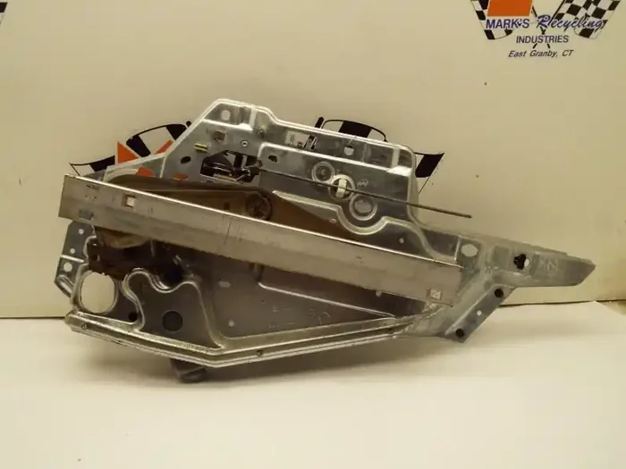 Rear Window Regulator EIGHTY EIGHT 1994 – MRK126522