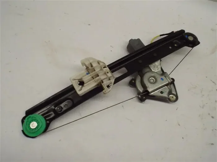 REAR WINDOW REGULATOR Ford Focus 00 01 – 07 Left – MRK214065