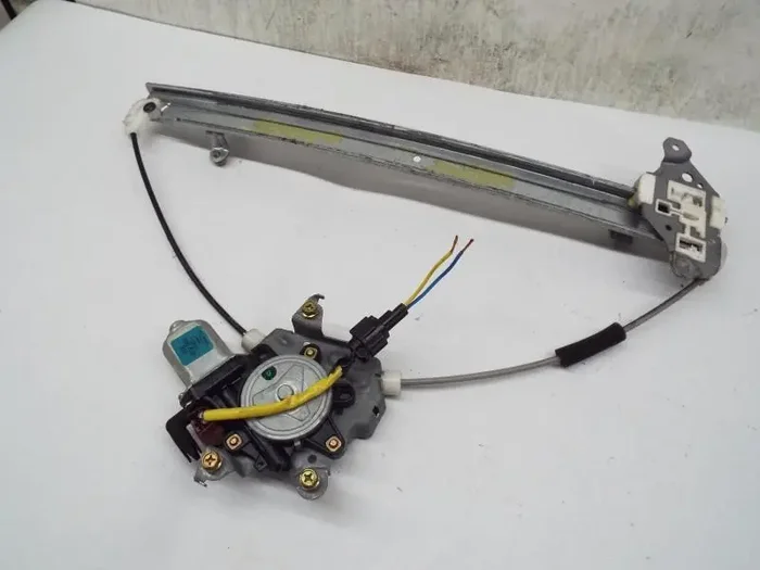 REAR WINDOW REGULATOR Nissan Pathfinder 05 06 -12 Left – MRK248412