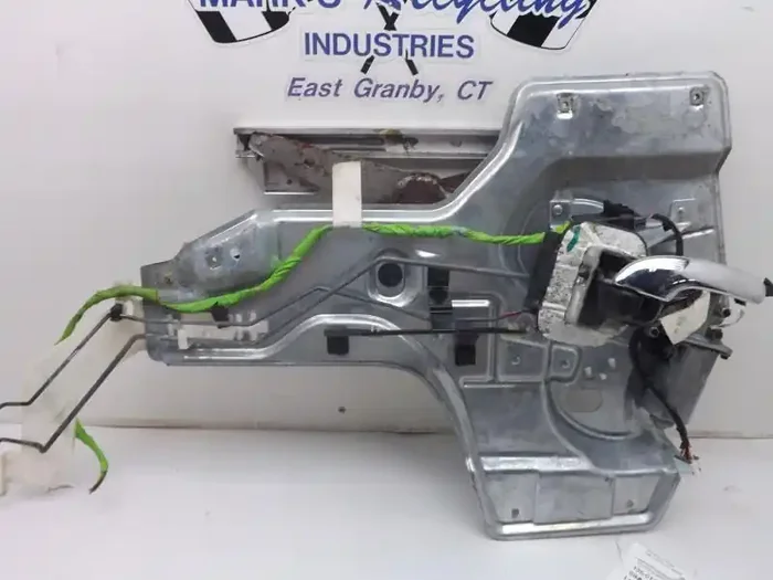 Rear Window Regulator PARK AVENUE 1998 – MRK97009