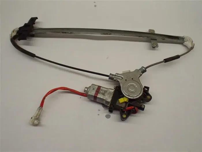 Rear Window Regulator Vitara 99 00 01 02 03 – 06 Right – MRK193442