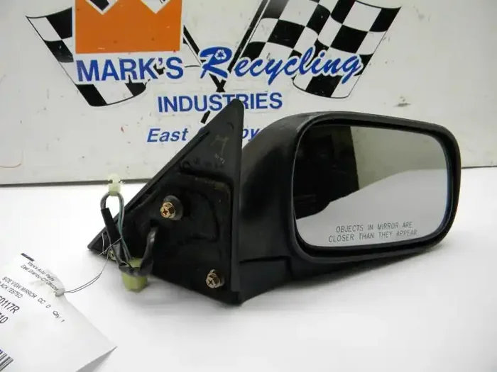 SIDE VIEW MIRROR Legacy 2000 00 2001 01 02 03 04 Right – MRK92346