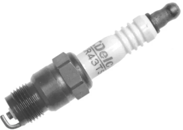 Spark Plug – Chevrolet Astro 88-95, C10 C20 70-74 81-84 C1500 88-95 G20 71-74 82-95 CR43TS