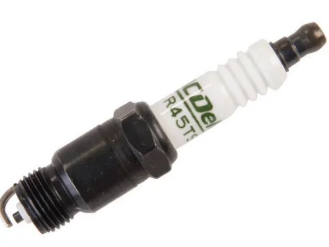 Spark Plug Corvette 5.7l 1972-1991, Camaro 70, 71-92, Firebird R45TS