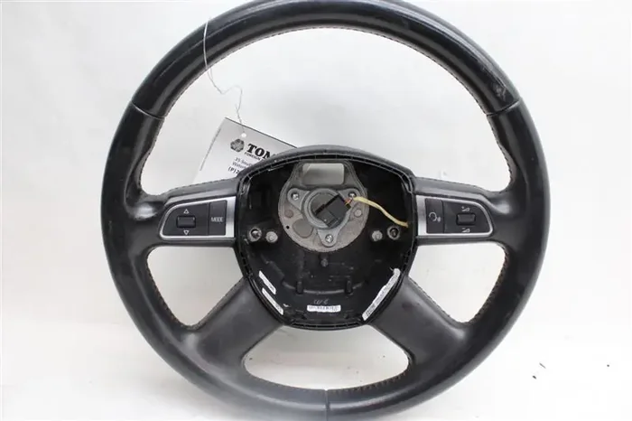 STEERING WHEEL Audi A3 2012 12 – 1102231